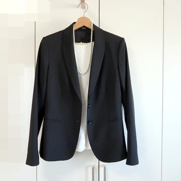 Anne ウールのテーラードジャケット■黒■size8・М■