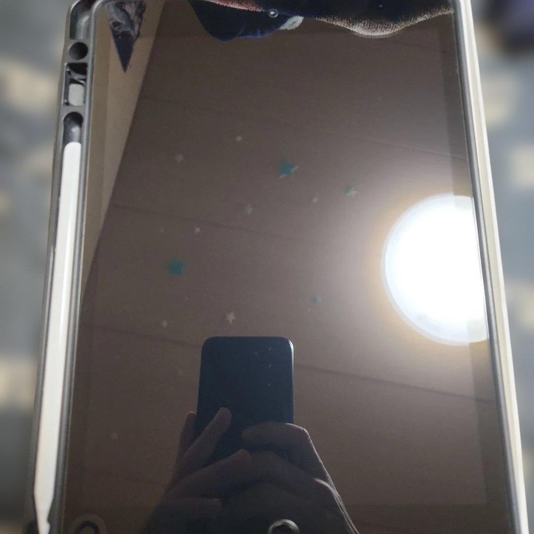 t*t様 iPad 第7世代128GB バッテリー良好　10.2　wifiモデル