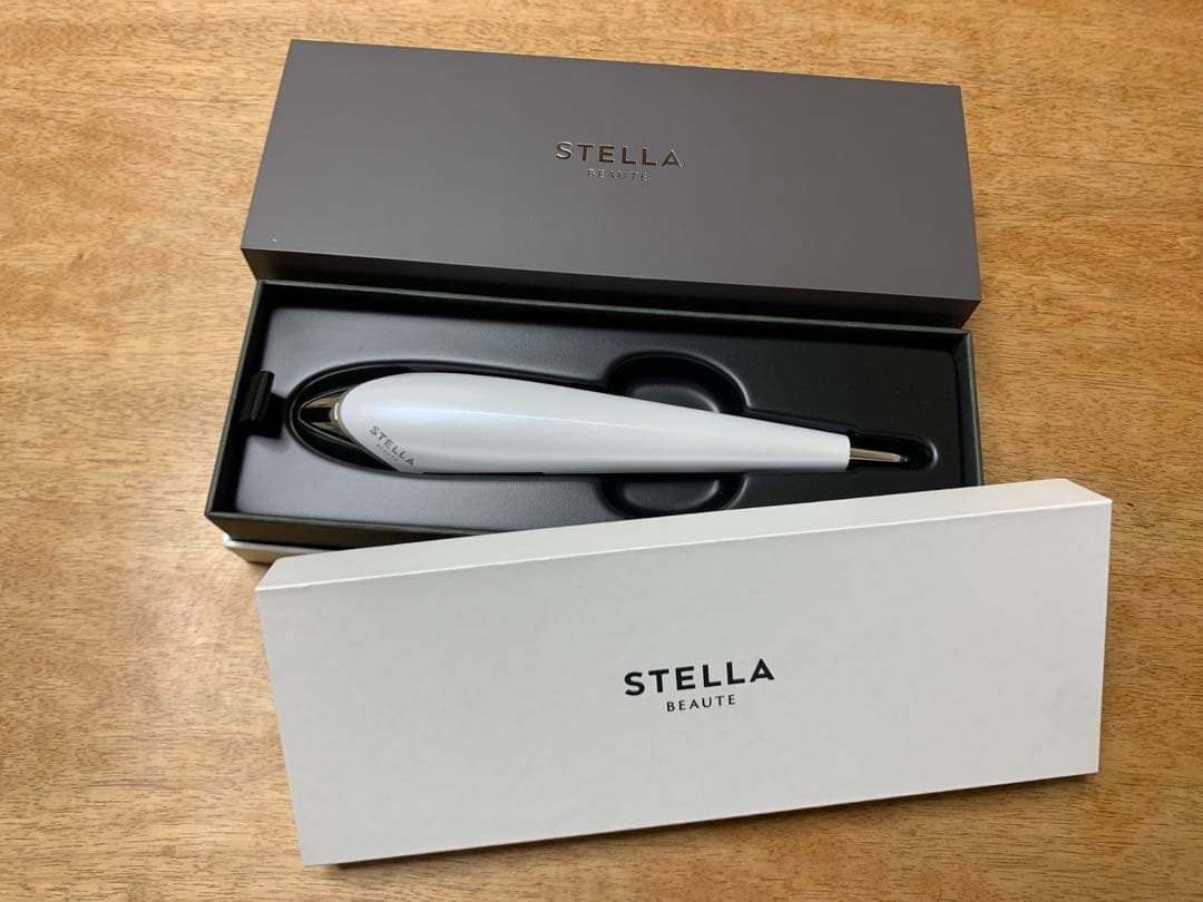 STELLA BEAUTE 美顔器 ホワイト