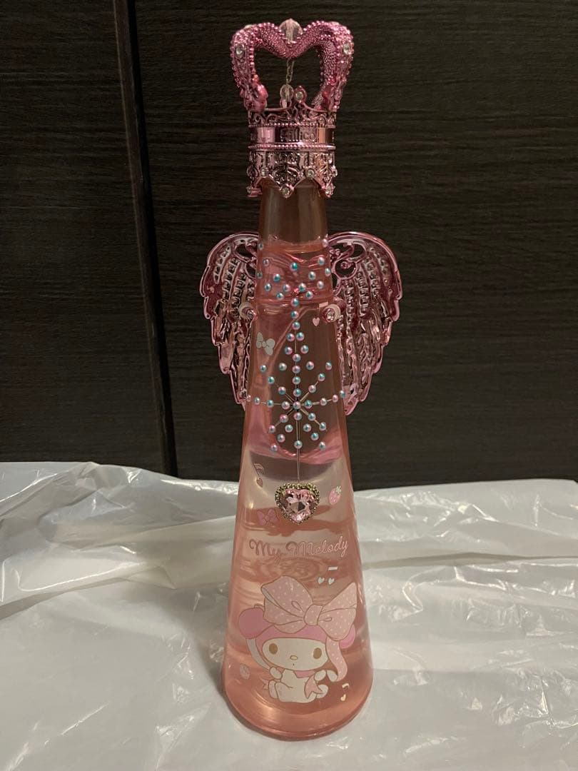 即完売　フィリコ　マイメロディ　新品未開封　羽根付き　中身有り　サンリオ　ボトル