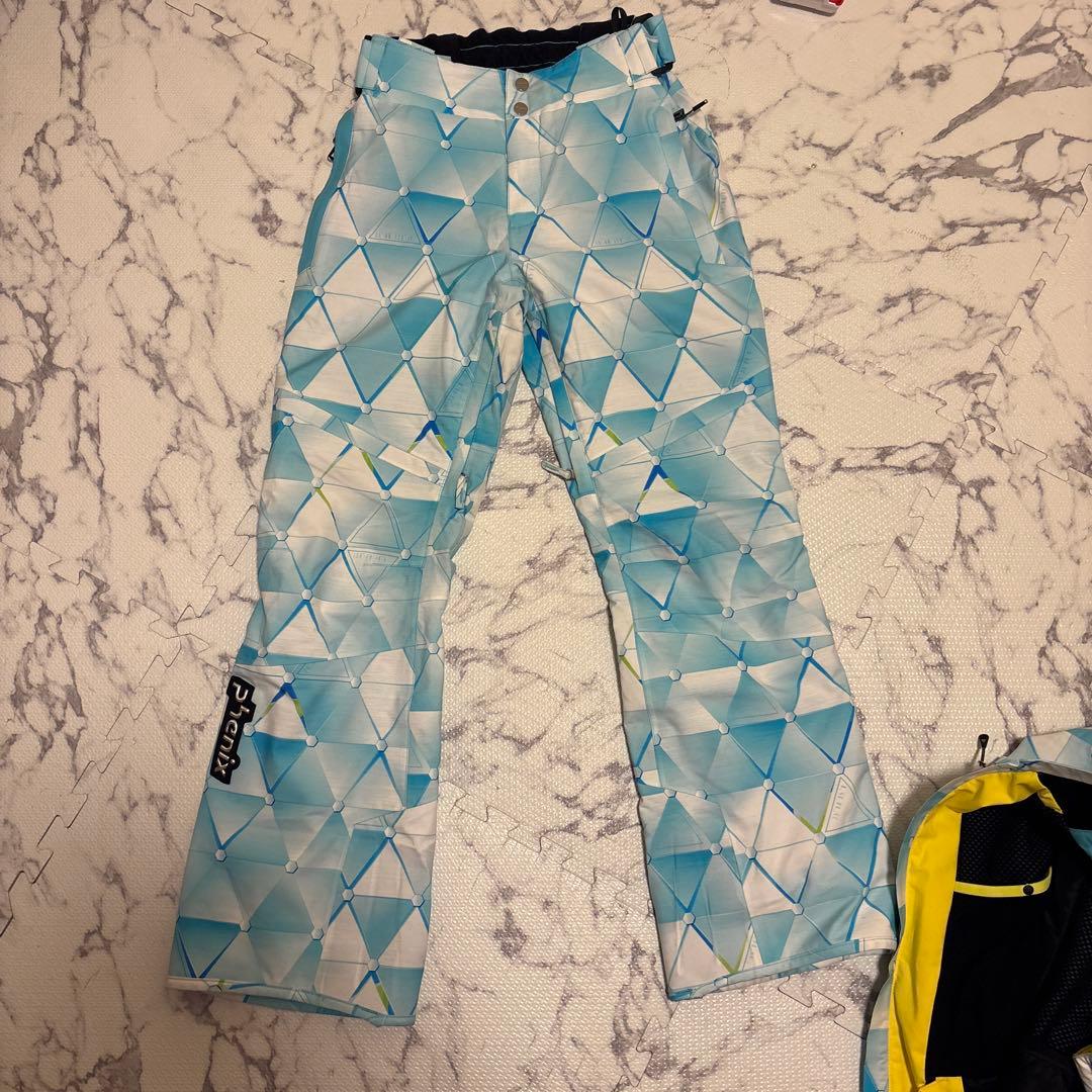 良品　phenix スキーウェア　セットアップ　Mサイズ