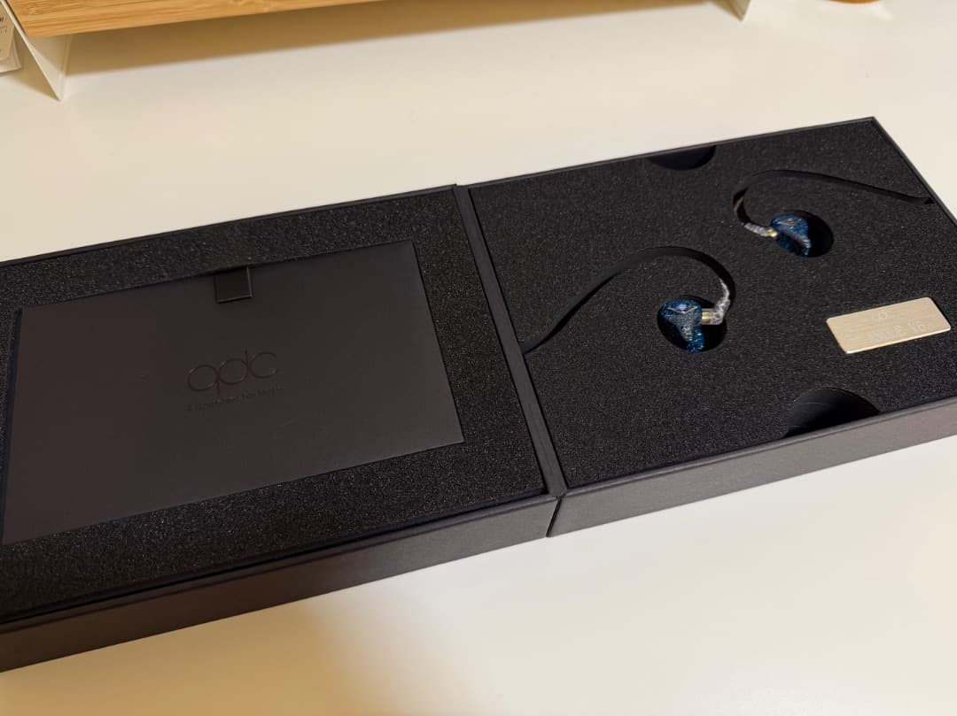 [新品同様] QDC Anole V6-S イアホン　IEM