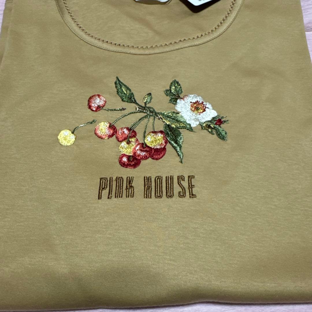 新品未使用　ピンクハウス　チェリーカットソー