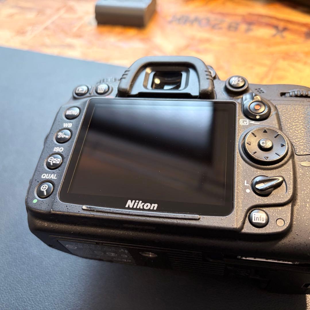 Nikon D7000 デジタル一眼レフ本体 おまけ多数【現状品】