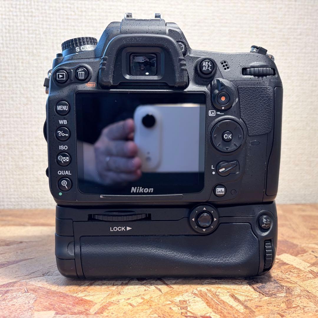 Nikon D7000 デジタル一眼レフ本体 おまけ多数【現状品】