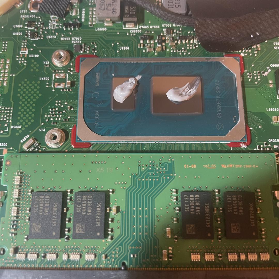 【美品 2021年製】dynabook P1 11世代i7 16GB 512GB