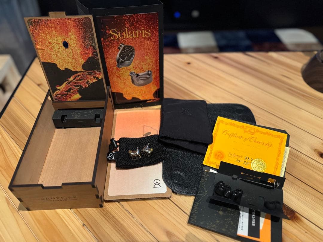 イヤホン Campfire Audio Solaris Stellar Horizon