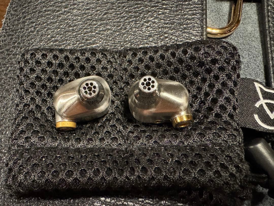 イヤホン Campfire Audio Solaris Stellar Horizon