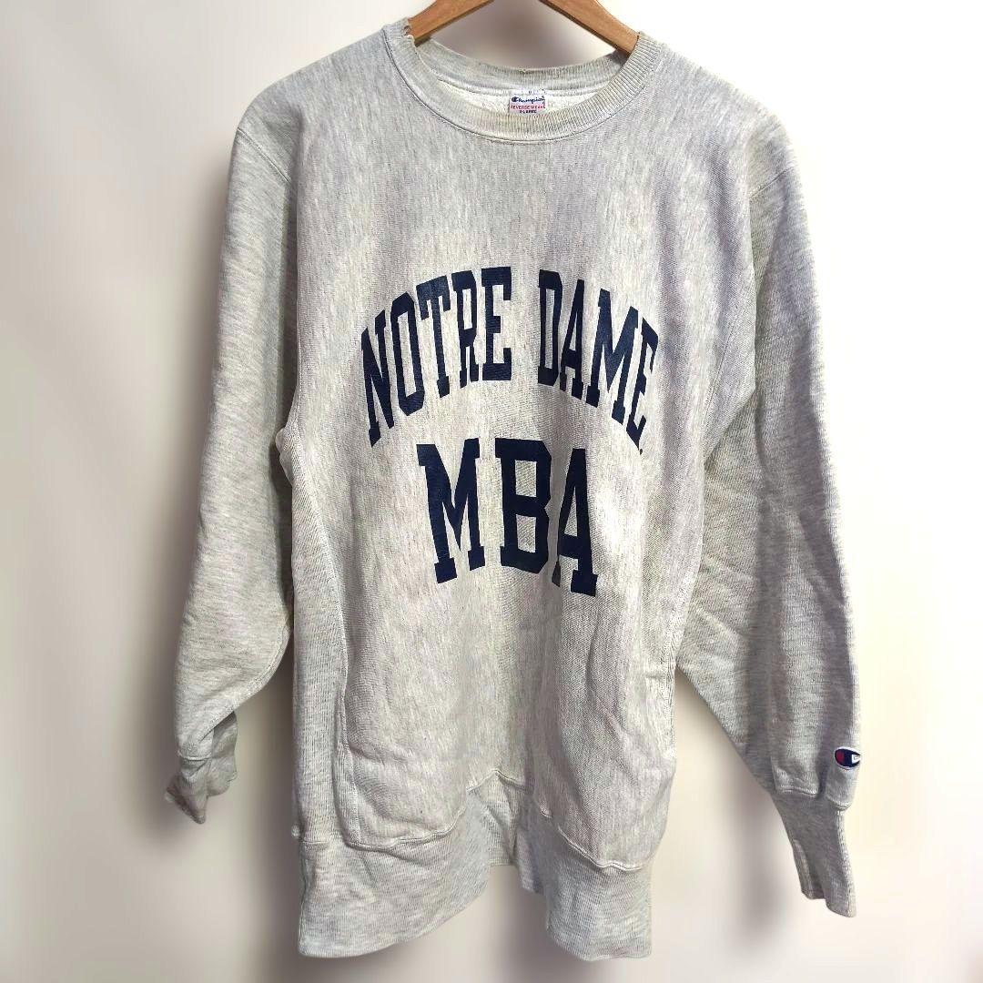 チャンピオン　リバースウィーブ　刺繍タグ