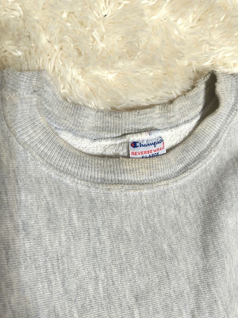 チャンピオン　リバースウィーブ　刺繍タグ