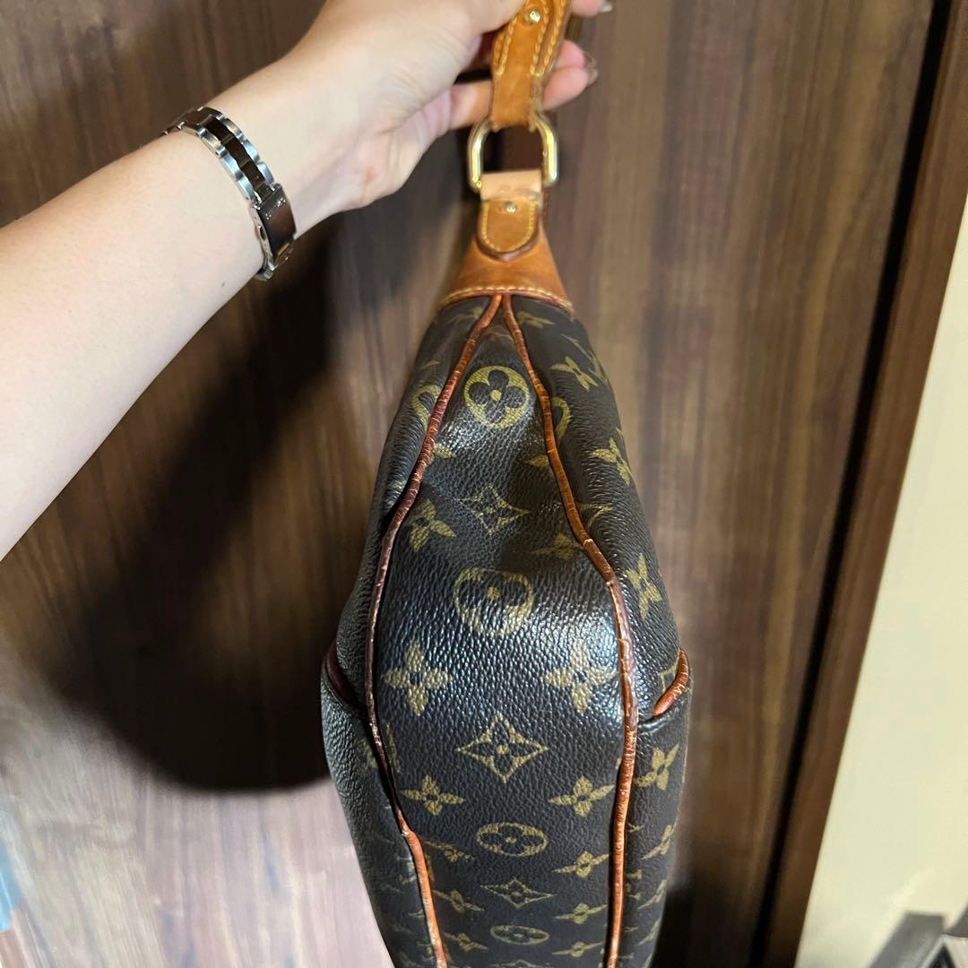 LOUIS VUITTON 「THAMES」ショルダーバッグ モノグラム