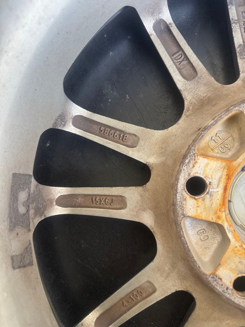 ◆美品◆ノアボクシー用アルミホイール4枚15×6jj 5/114.3 53