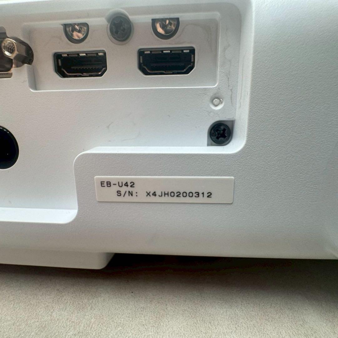 美品EPSON EB-U42 フルHD 3600lmWi-Fi対応