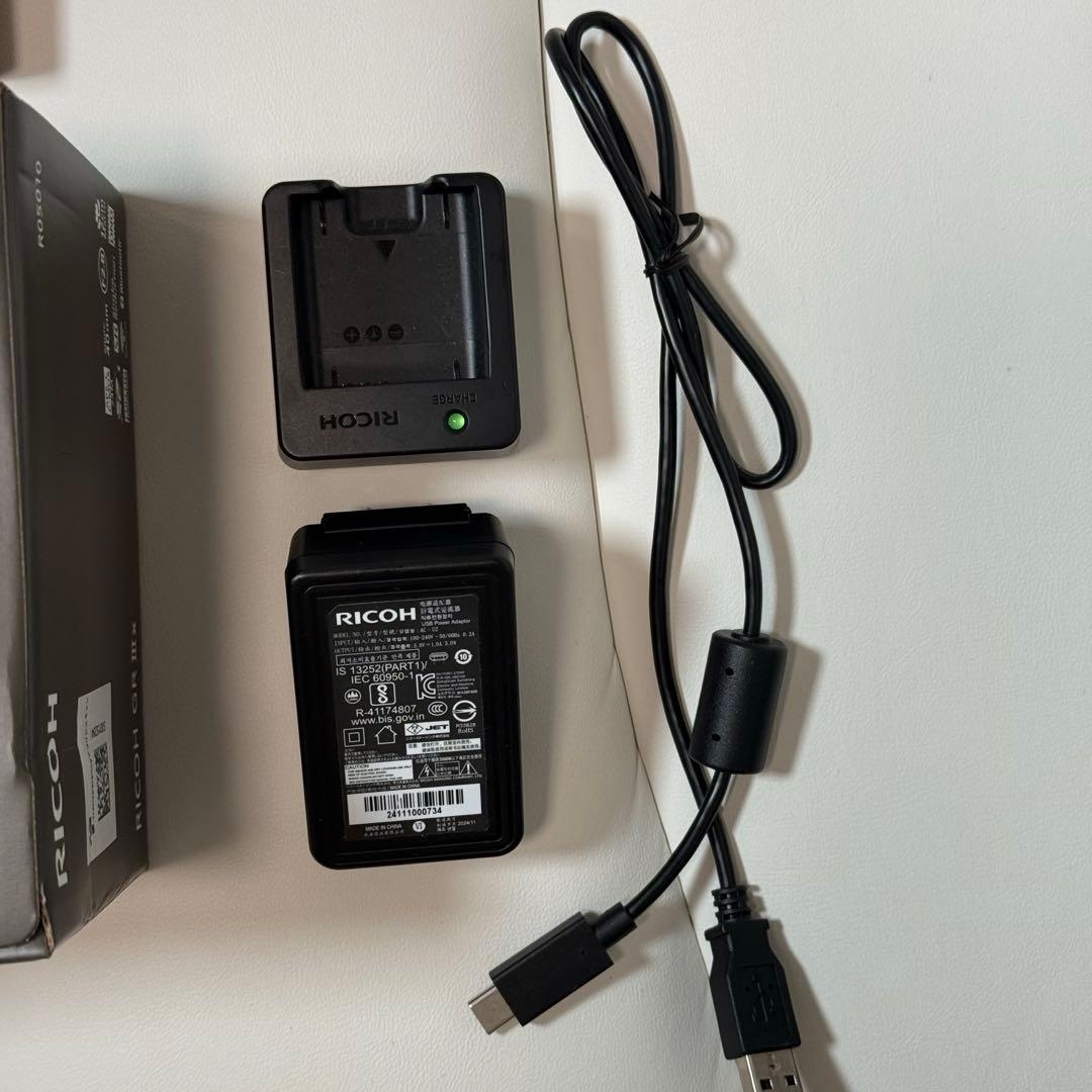 【新品同様】RICOH GR IIIx コンパクトデジタルカメラ