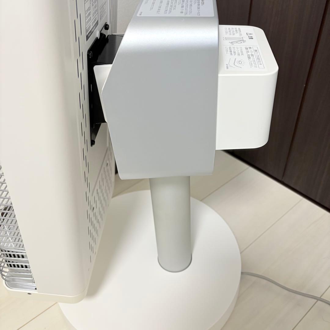 ⭐︎美品⭐︎【DAIKIN】遠赤外線暖房機 セラムヒート ERFT11WS-W