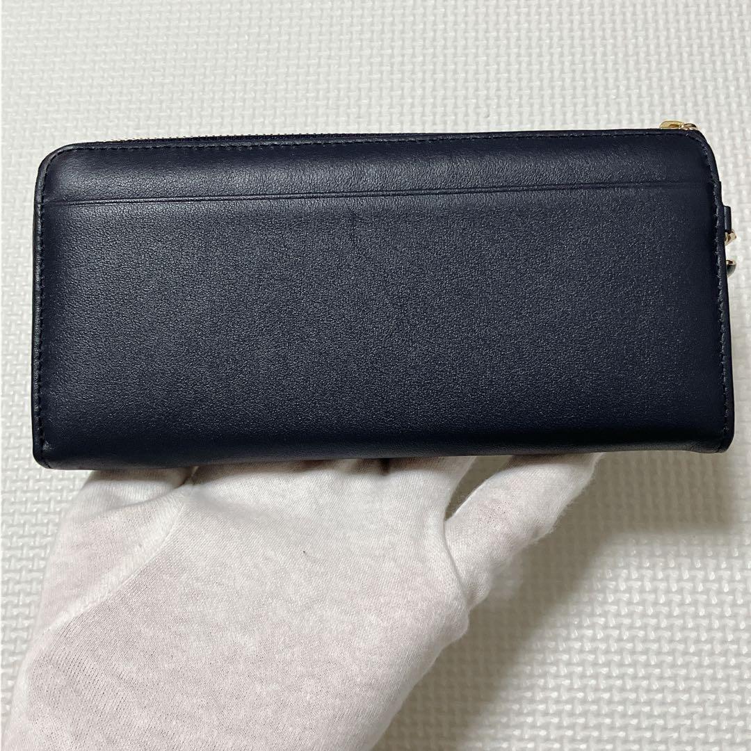 ・未使用　クレイサスCLATHASレザー長財布　ネイビー　紺　カメリア　チャーム