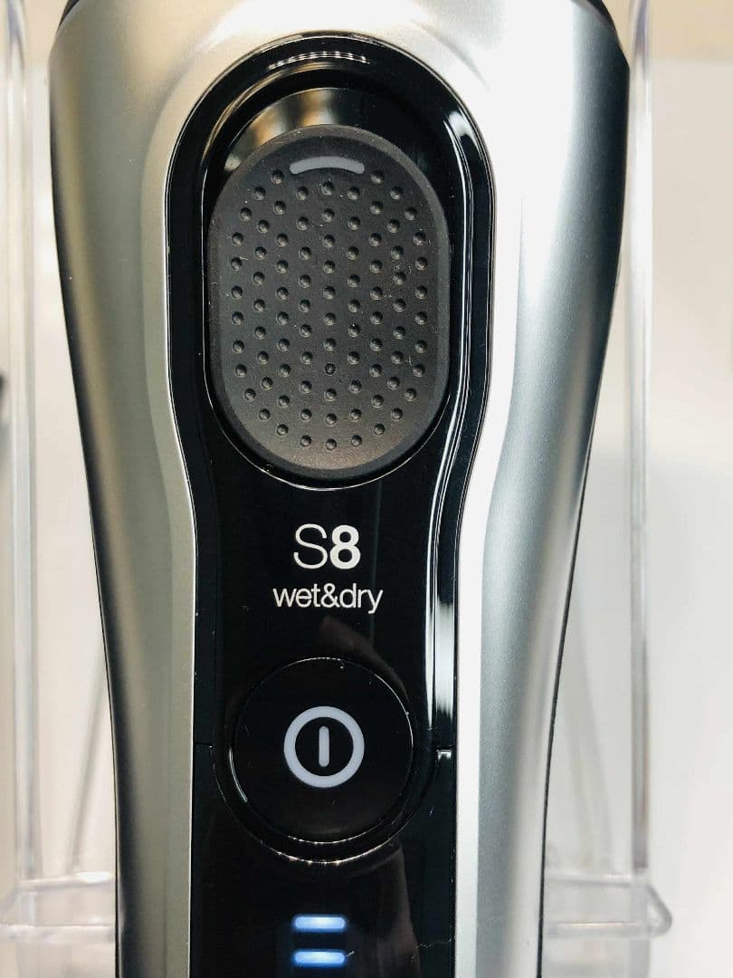 【未使用に近い】Braun S8 8567cc−Vシェーバー ブラウンシリーズ