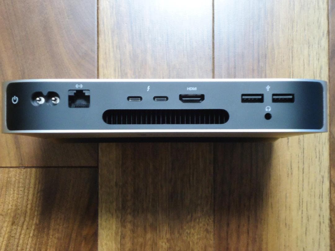 【美品】M2 macmini メモリ16GB SSD 256GB 縦置スタンド