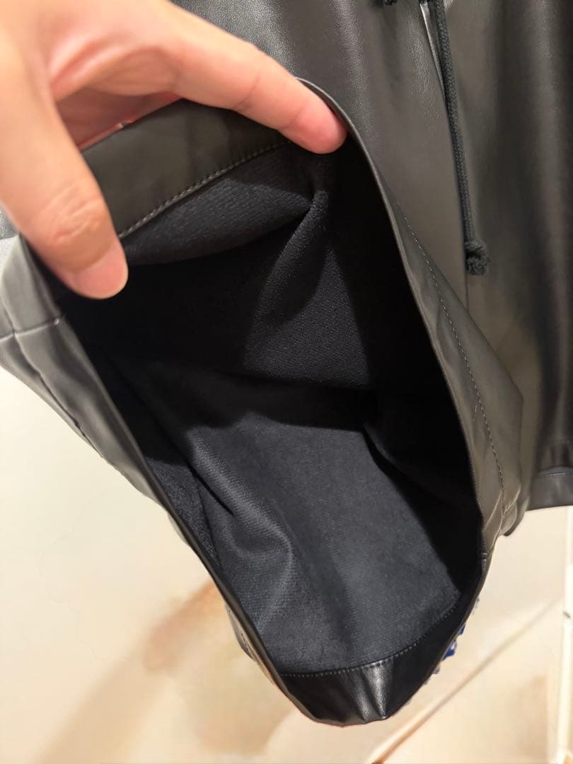 パ*ン様 【UNDERCOVER】 フェイクレザーショーツ