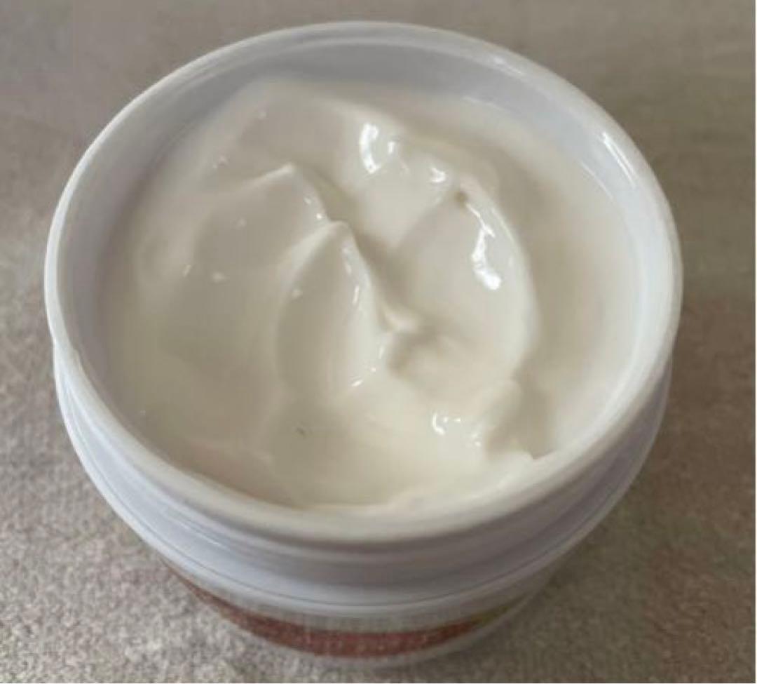 摩訶ゴールドクリーム、ホワイトニングローション 残量８割程