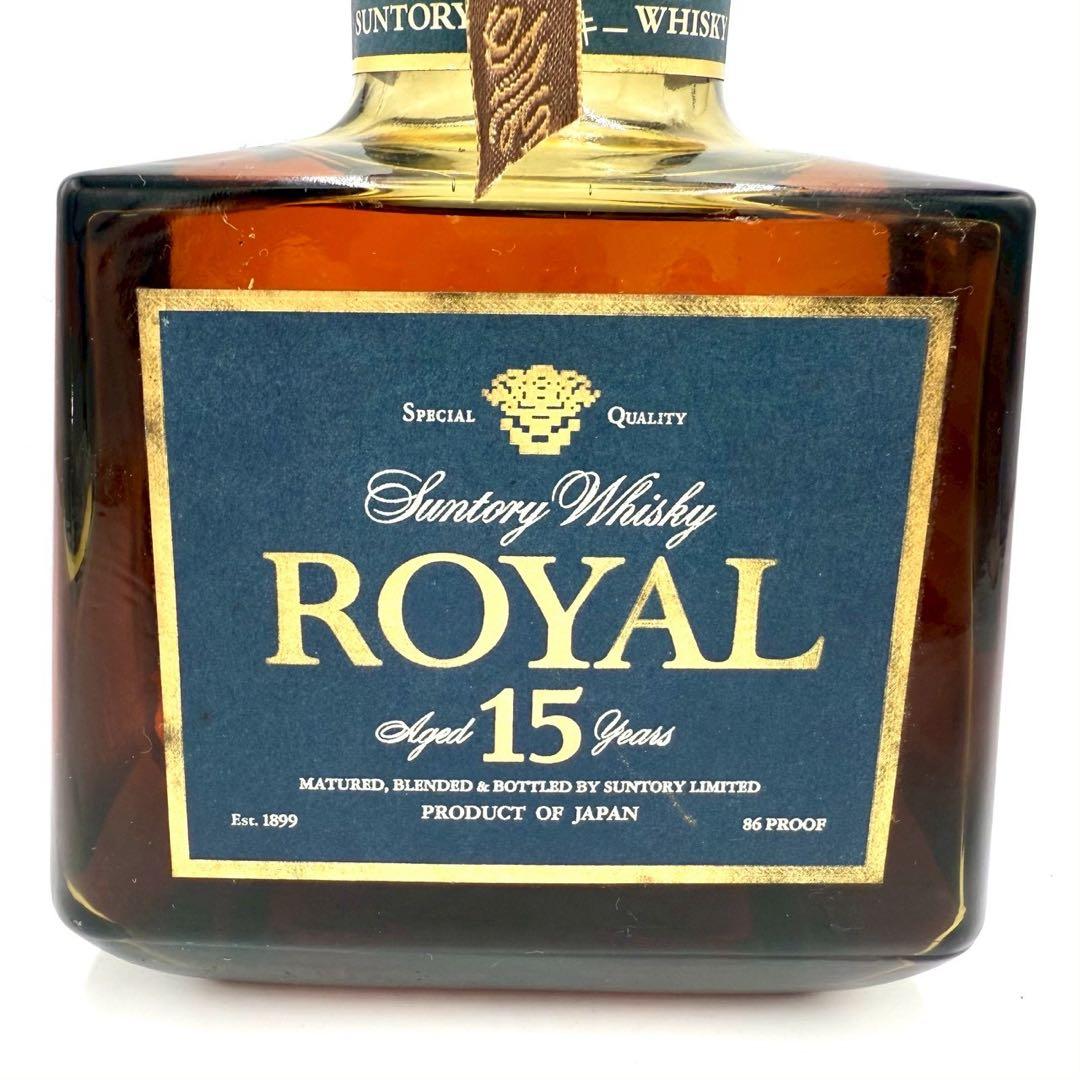サントリー ローヤル プレミアム 15年　700ml 43% シェリー樽貯蔵