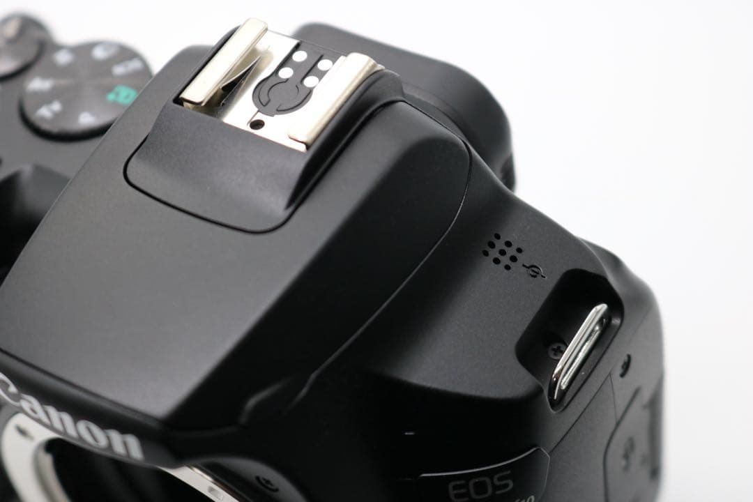 新品級 【Canon EOS Kiss X10 ダブルレンズセット】 安心保証◎