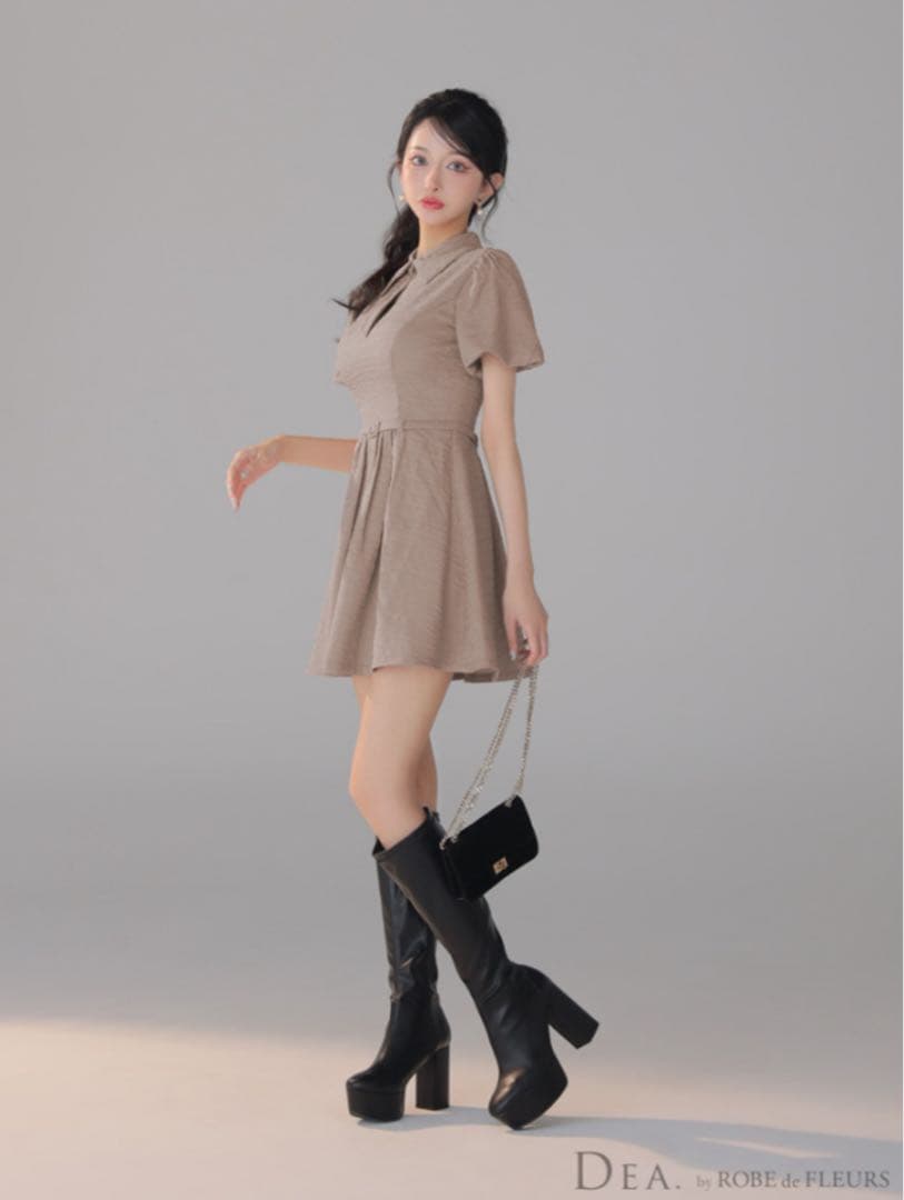 ワッフル素材クラシカル襟付きフレアミニキャバドレス