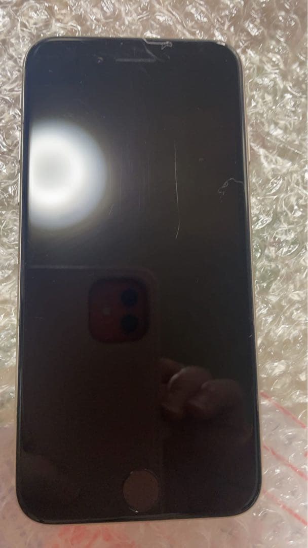 Iphone SE3 64g ホワイト