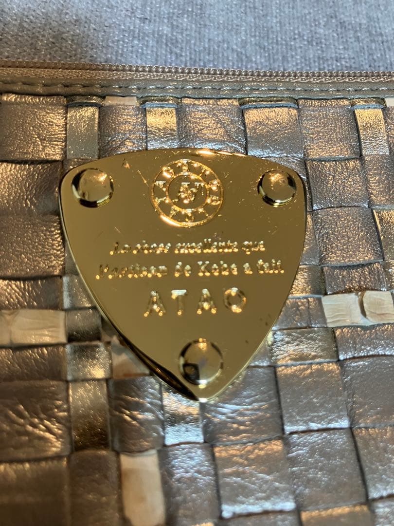 ATAOアタオ　 ゴールド 編み込みデザイン 長財布