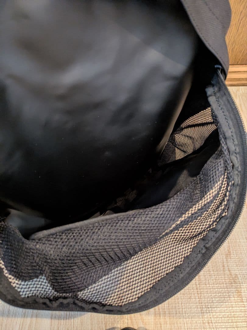 SLOW スロウ リュック・バックパック