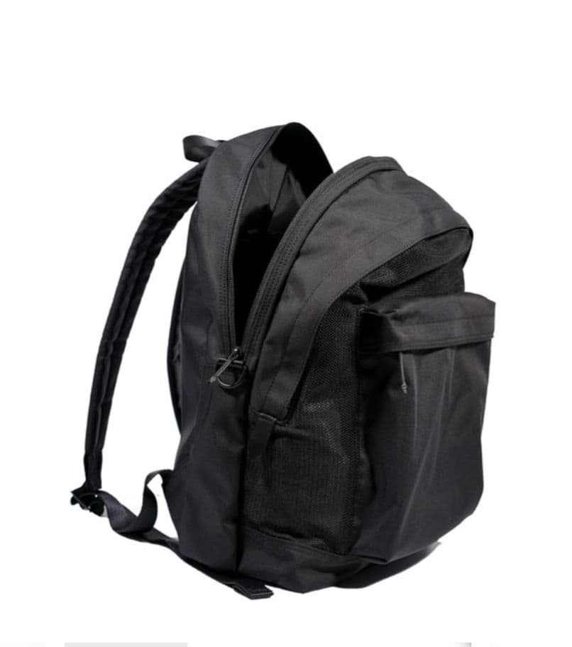 SLOW スロウ リュック・バックパック