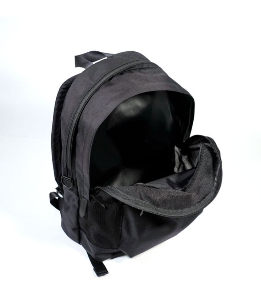 SLOW スロウ リュック・バックパック