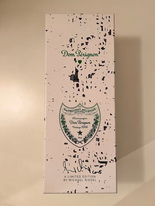 【新品未開封】ペリニヨン バイ・ミハエル・リーデル [2006]