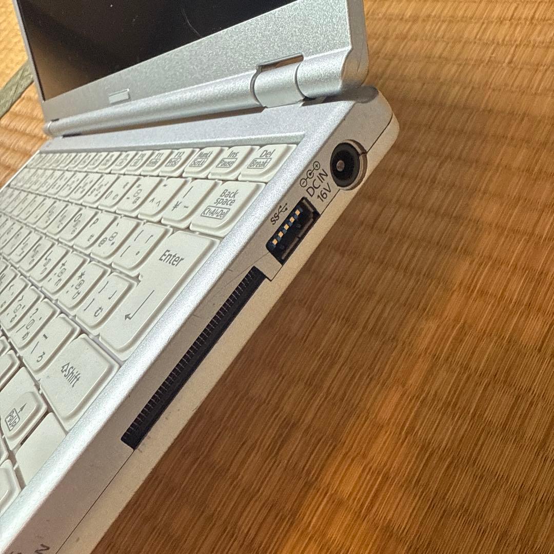 Panasonic ノートPC シルバー