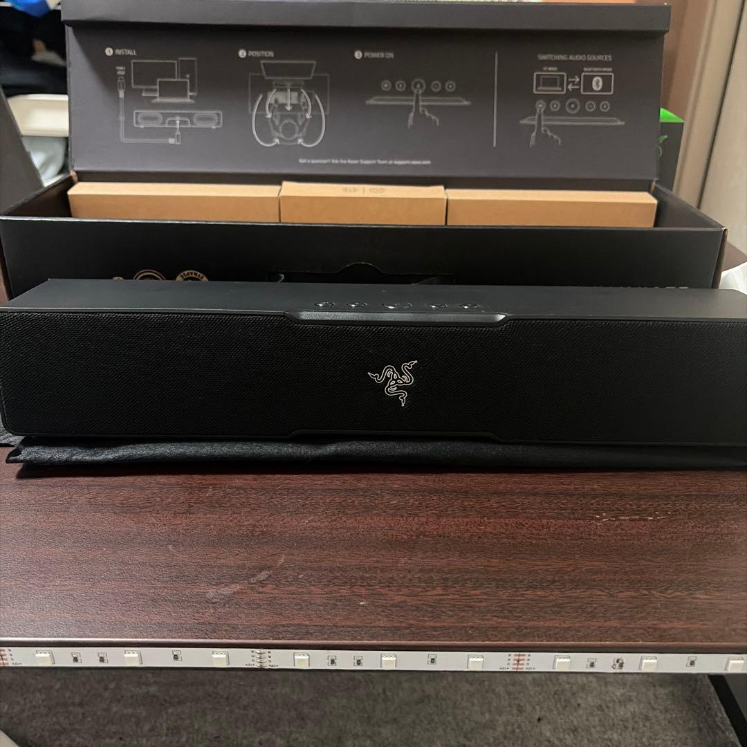 RAZER Leviathan V2 スピーカー