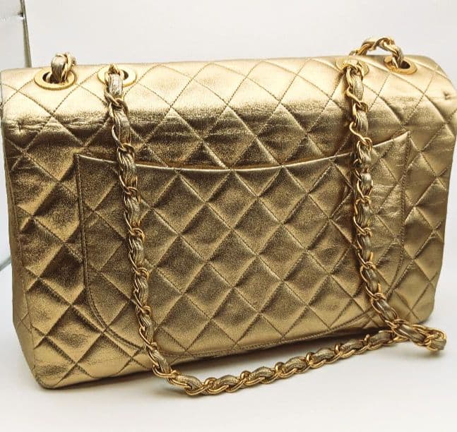 CHANEL ゴールド マドラッセショルダーバッグ