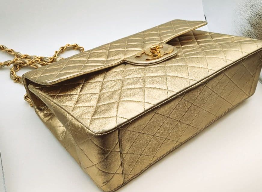 CHANEL ゴールド マドラッセショルダーバッグ