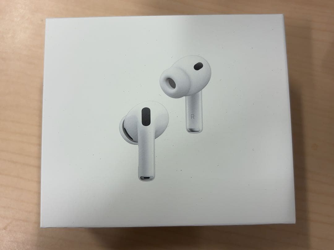 新品未開封AirPods Pro 3 本体　今年Apple ストアで購入