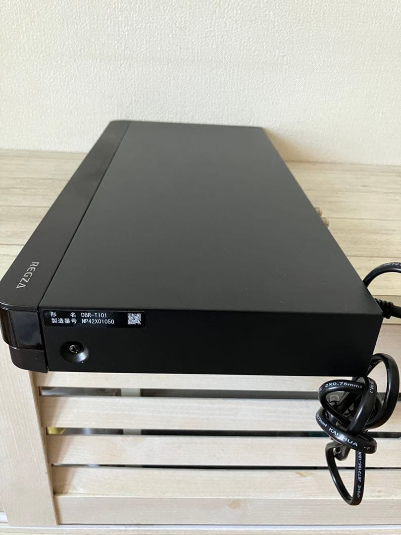 TOSHIBA 東芝 REGZA レグザ　ブルーレイレコーダー DBR-T101