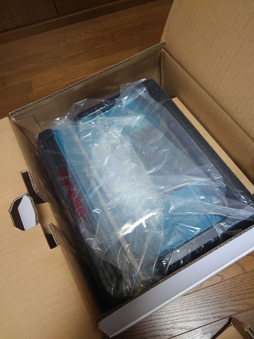 マキタ 充電式ラジオ付 テレビ TV100