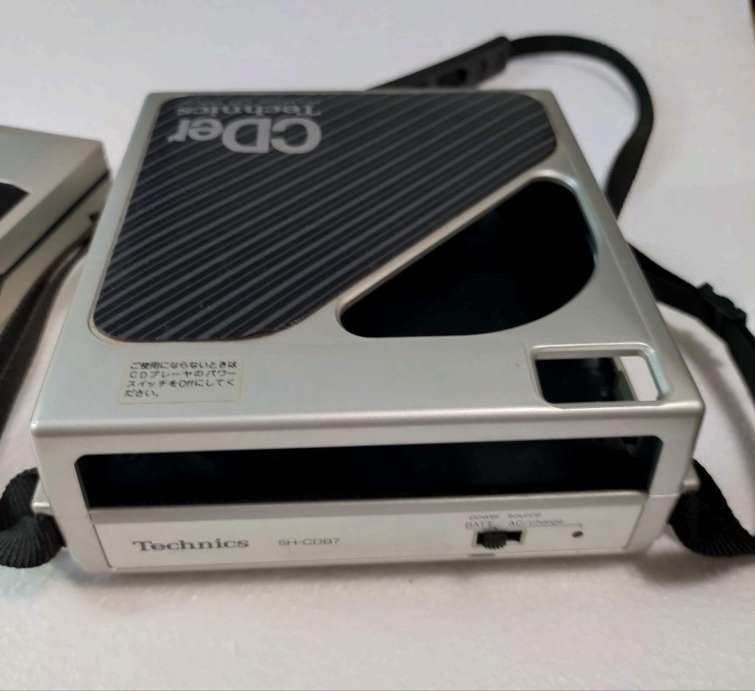 d*7様 携帯用CDプレーヤー Technics SL-XP7