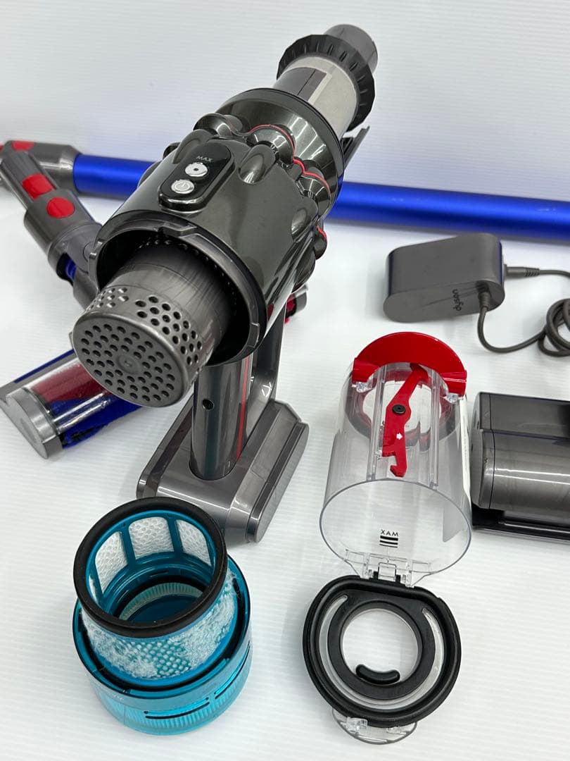 中古　格安　ダイソン　掃除機　SV21 本体　ヘッド　パイプ　純正バッテリー付き