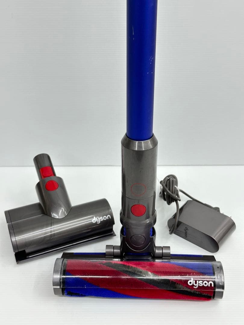 中古　格安　ダイソン　掃除機　SV21 本体　ヘッド　パイプ　純正バッテリー付き