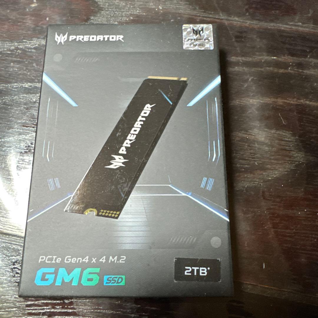内蔵型SSD Predator GM6 2TB SSD M.2