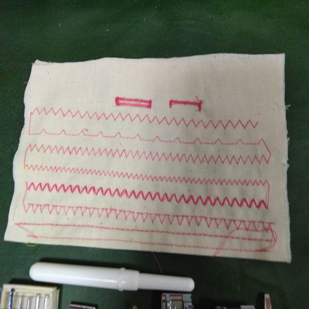 ブラザーミシンA40-QP美品。