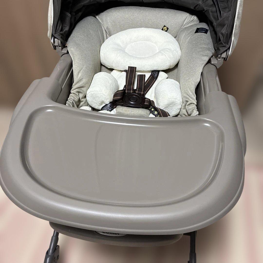 Combi ネムリラ AUTO SWING BEDi おやすみドーム EG