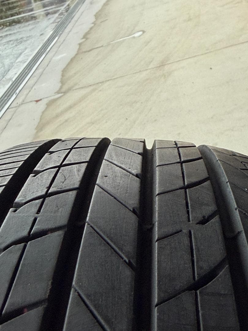 送料込み！アルファード30 純正 16インチ タイヤホイール セット ナット付き