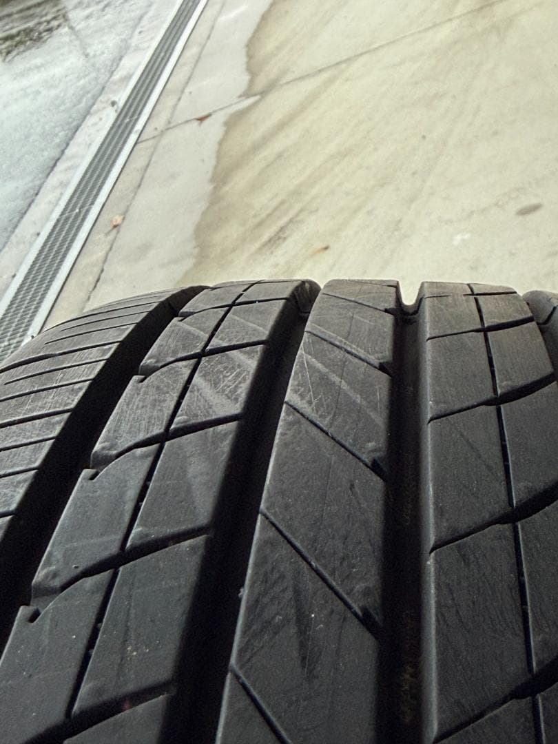 送料込み！アルファード30 純正 16インチ タイヤホイール セット ナット付き