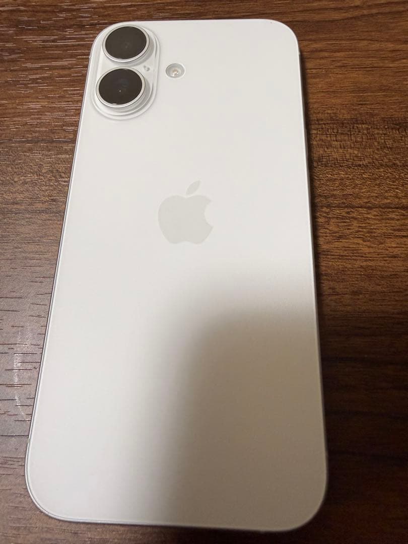 【バッテリー100%】iPhone16 ホワイト512GB