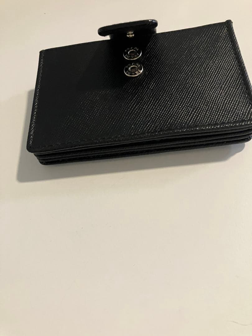 PRADA プラダ レザー　カードケース 名刺入れ